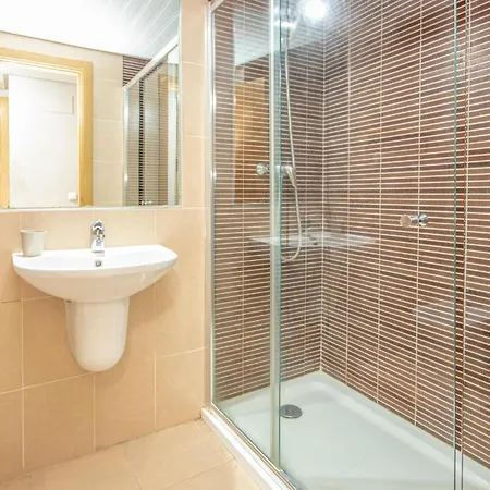 شقة Two-bedroom In *