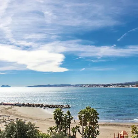 Apartamento Two-bedroom In Estepona